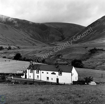 Cautley Spout and Cross Keys Hotel